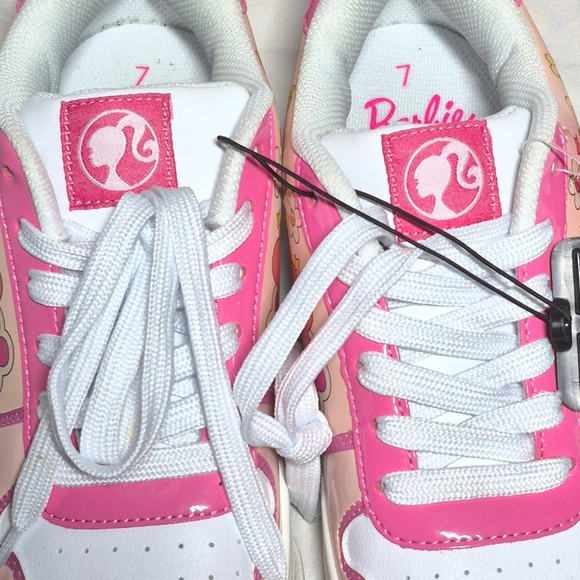 Barbie pink white lace up floral sneakers womens size 7 - Picture 13 of 16